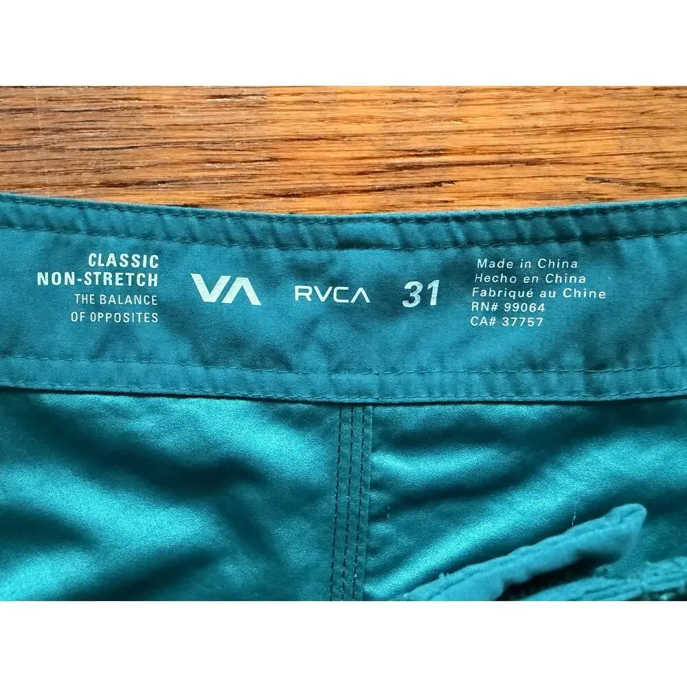 RVCA 'Classic Non-Stretch' Blue Boardshorts Mens sz 31